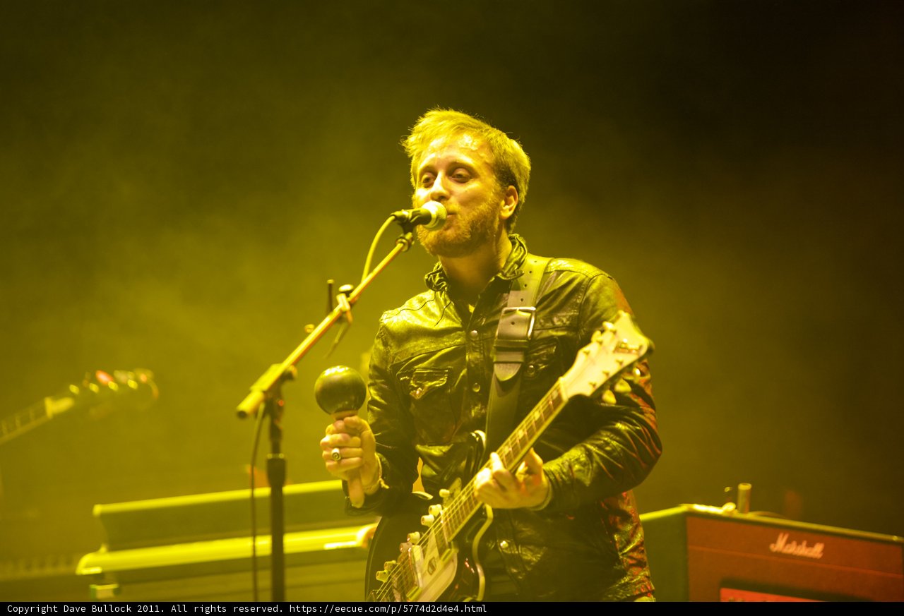 Dan Auerbach Rocks Coachella 2011