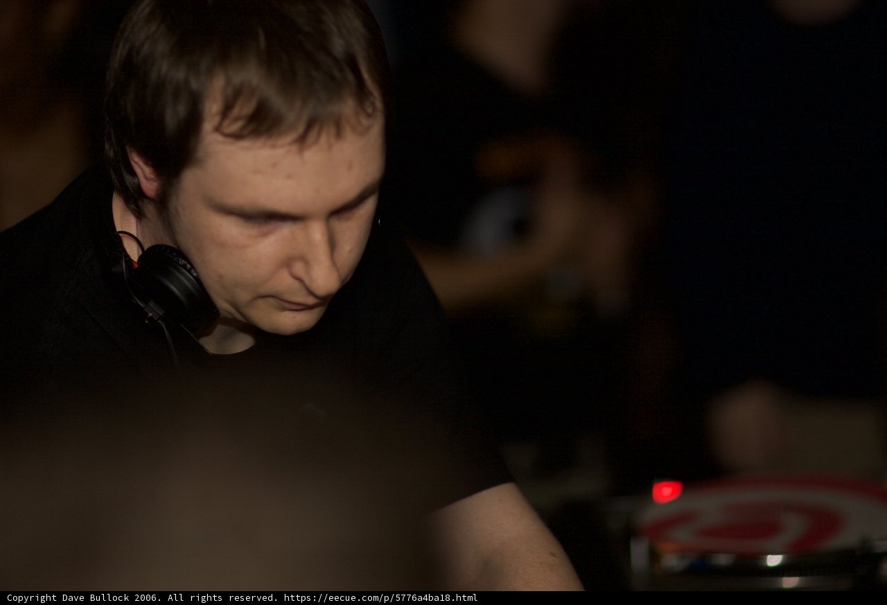 Mastering the Turntables