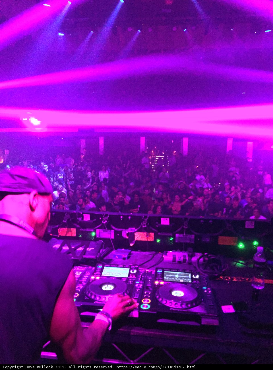 Packed House Performance