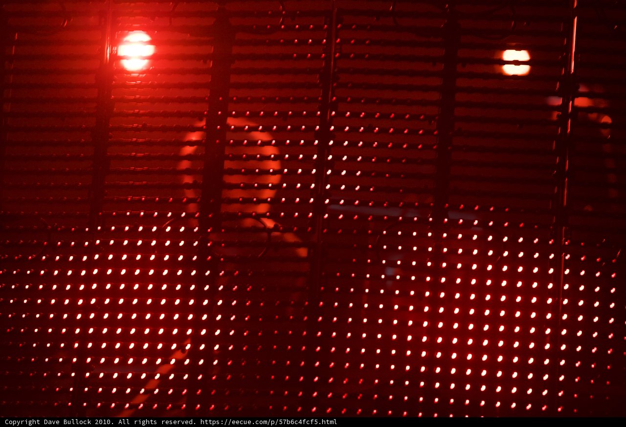 Meshy Red Glow