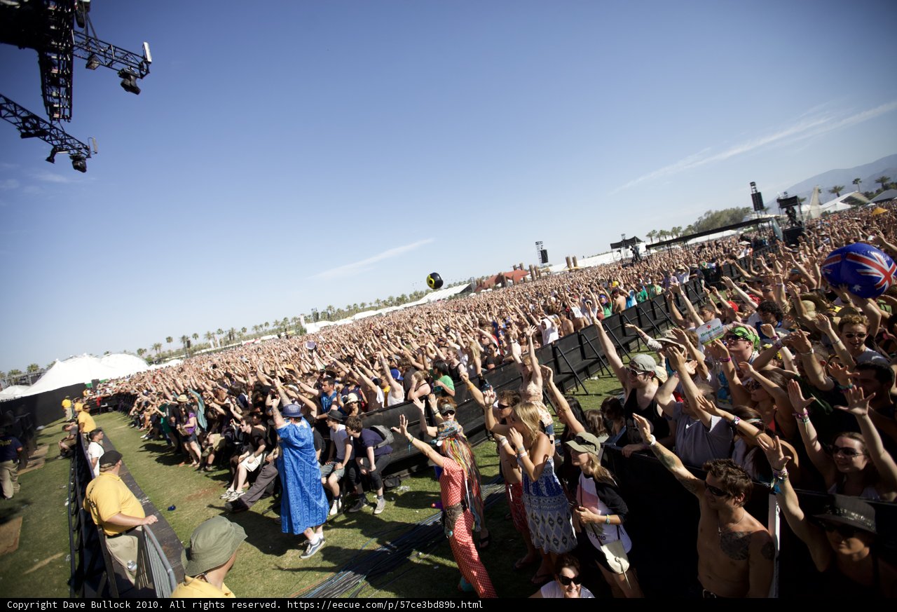 Coachella Music Festival Crowd Goes Wild