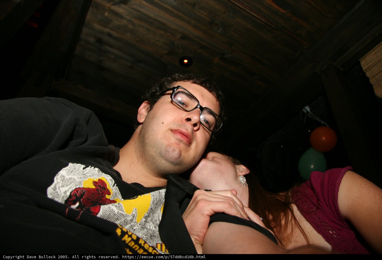 Balloon Kiss