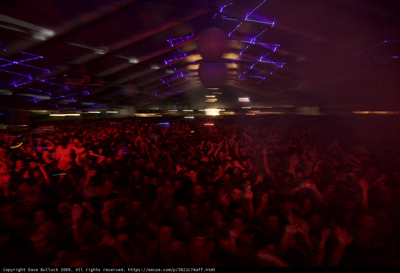 Urban Nightlife Vibes at Coachella 2009