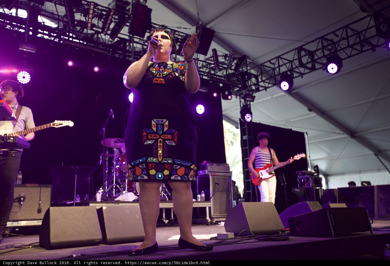 Beth Ditto and the Music Ensemble Shine on Coachella Stage