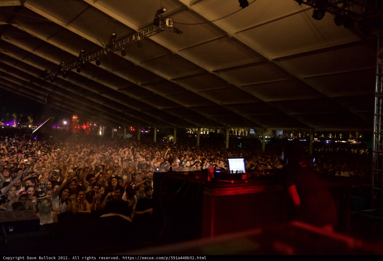 Coachella Crowd Goes Wild for DJ Performance