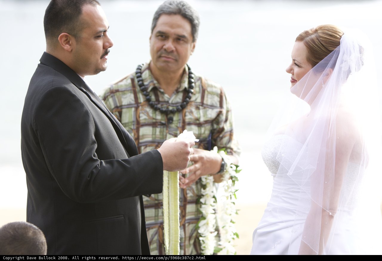 Wedding of Ernie and Summer in Hawaii