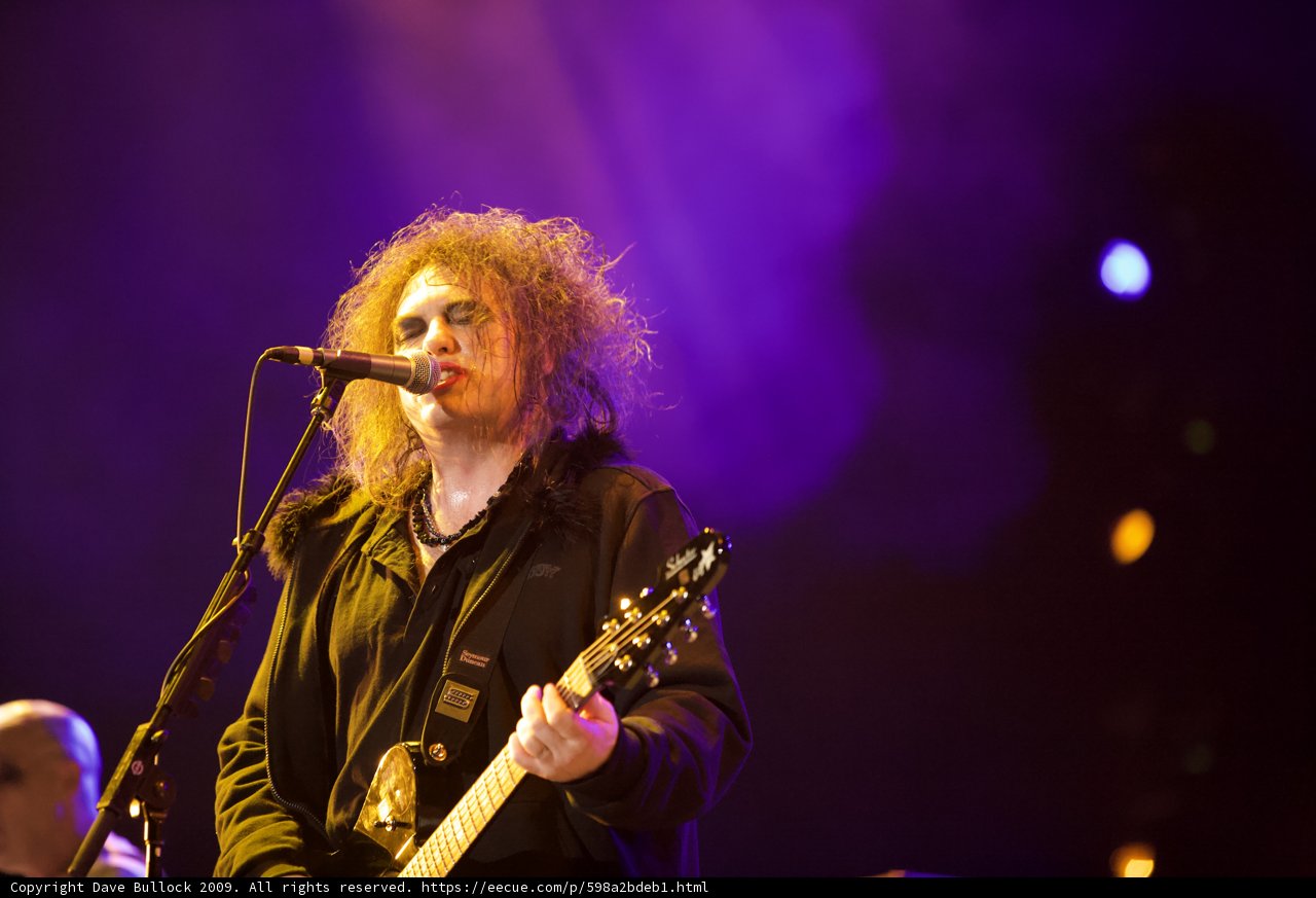 The Cure rocks the O2 Arena in London