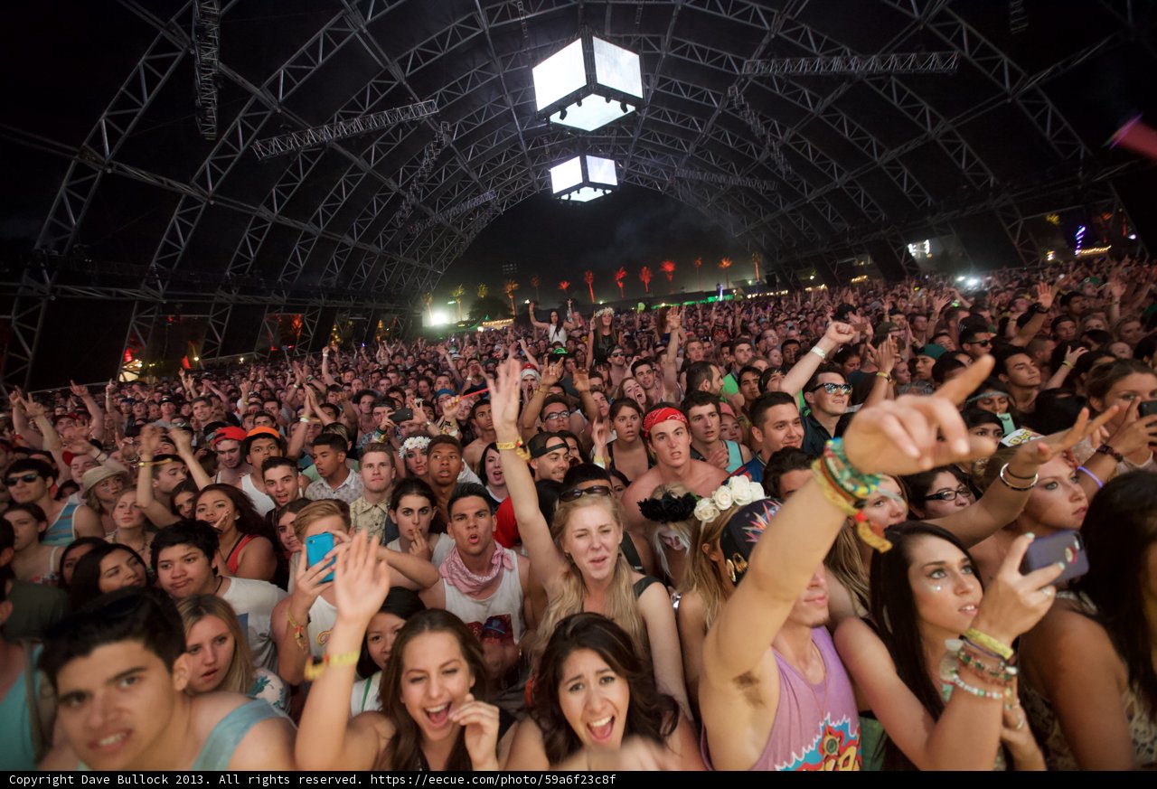 Night Sky Illuminates the Masses at Coachella