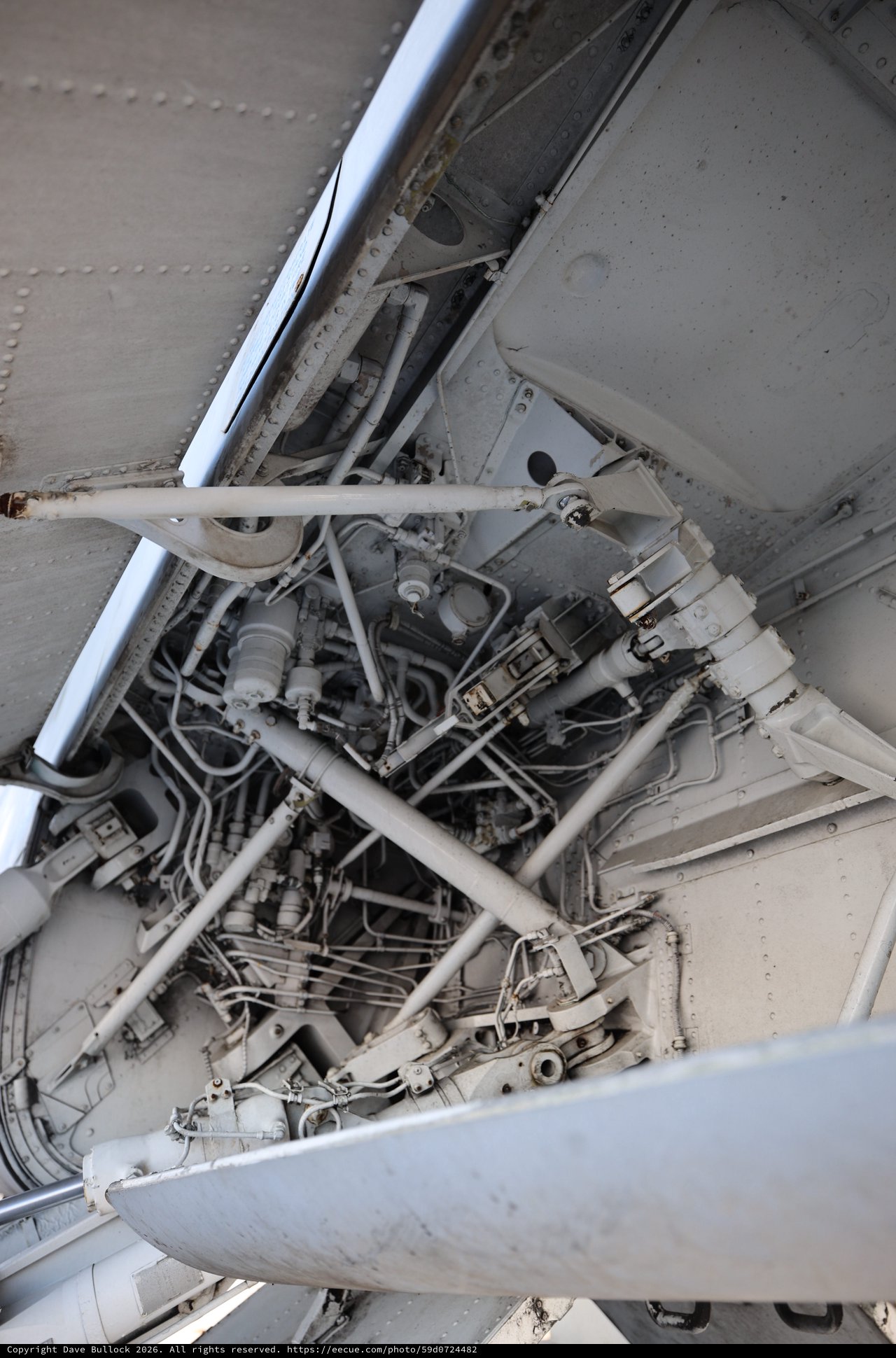 Aircraft Landing Gear and Hydraulic Systems Detail