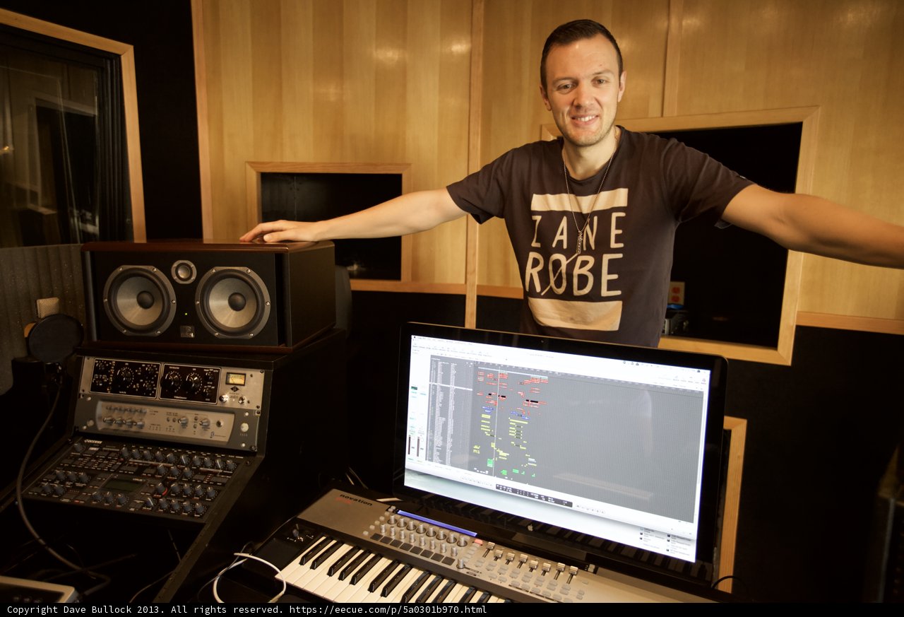 Mixing Music at the Studio