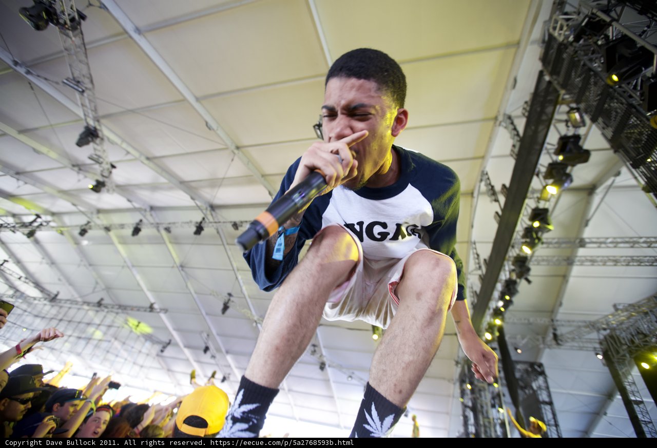 Hodgy Takes the Stage