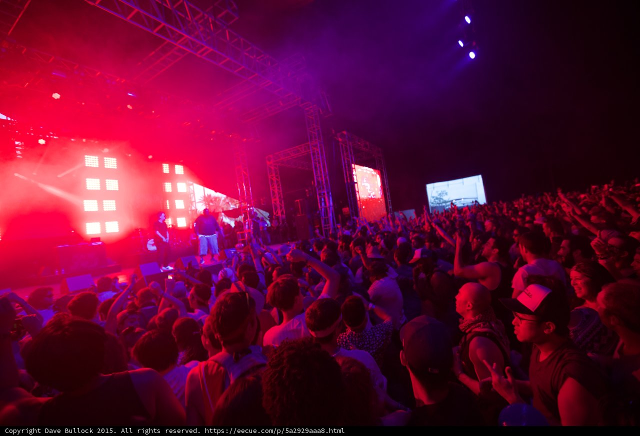 Main Stage Wide Night