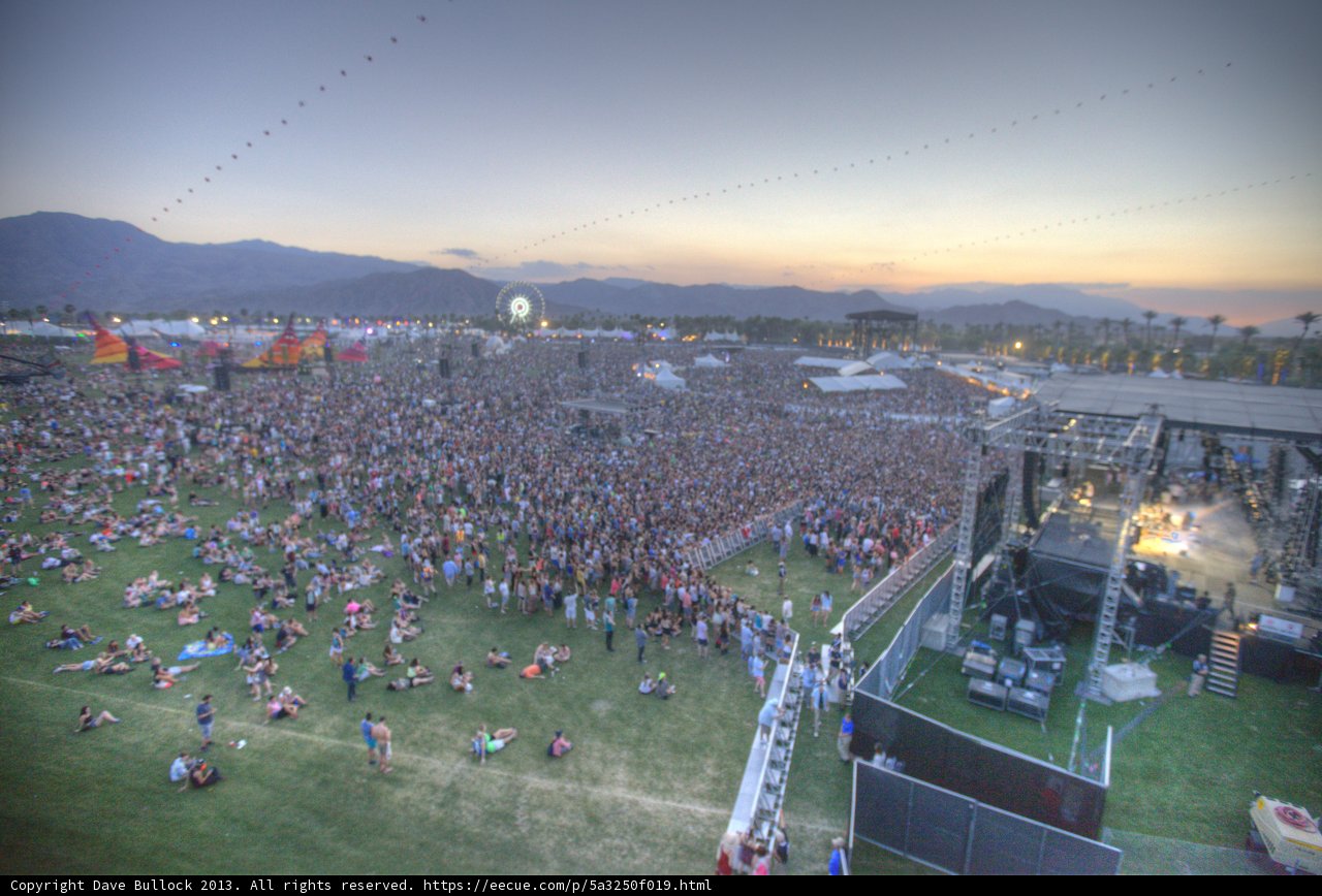 Concert fever takes over as 28,000 people gather for a night of music