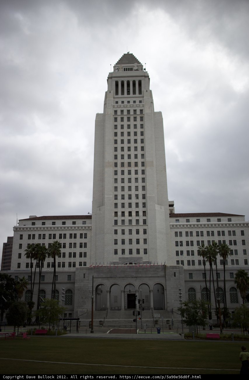 The City Hall Building - A Metropolis Architecture