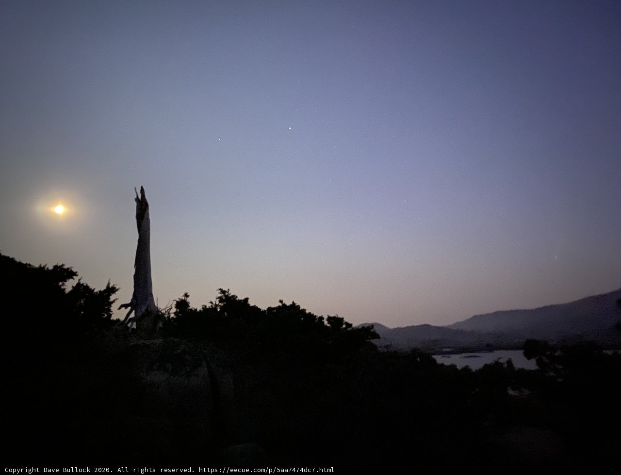 Moonrise over the Desolation Wilderness