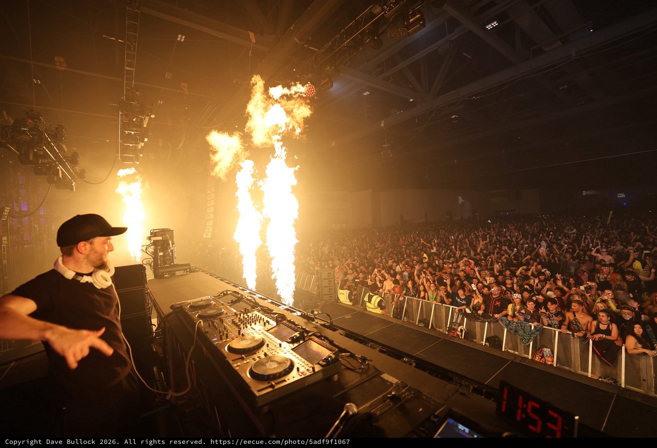 DJ Ignites the Crowd with Pyrotechnic Fire Show