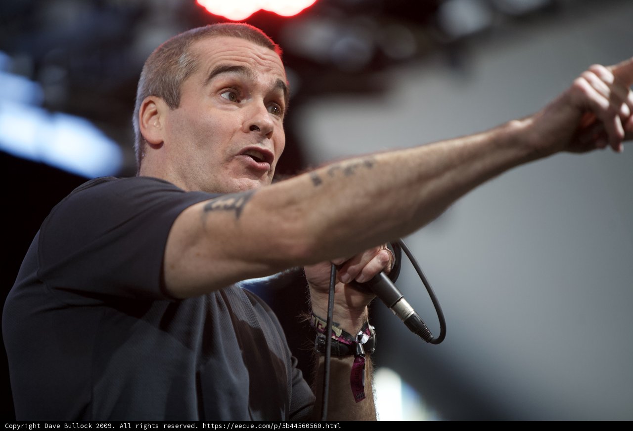 Tattooed Singer Pointing during Coachella 2009 Performance