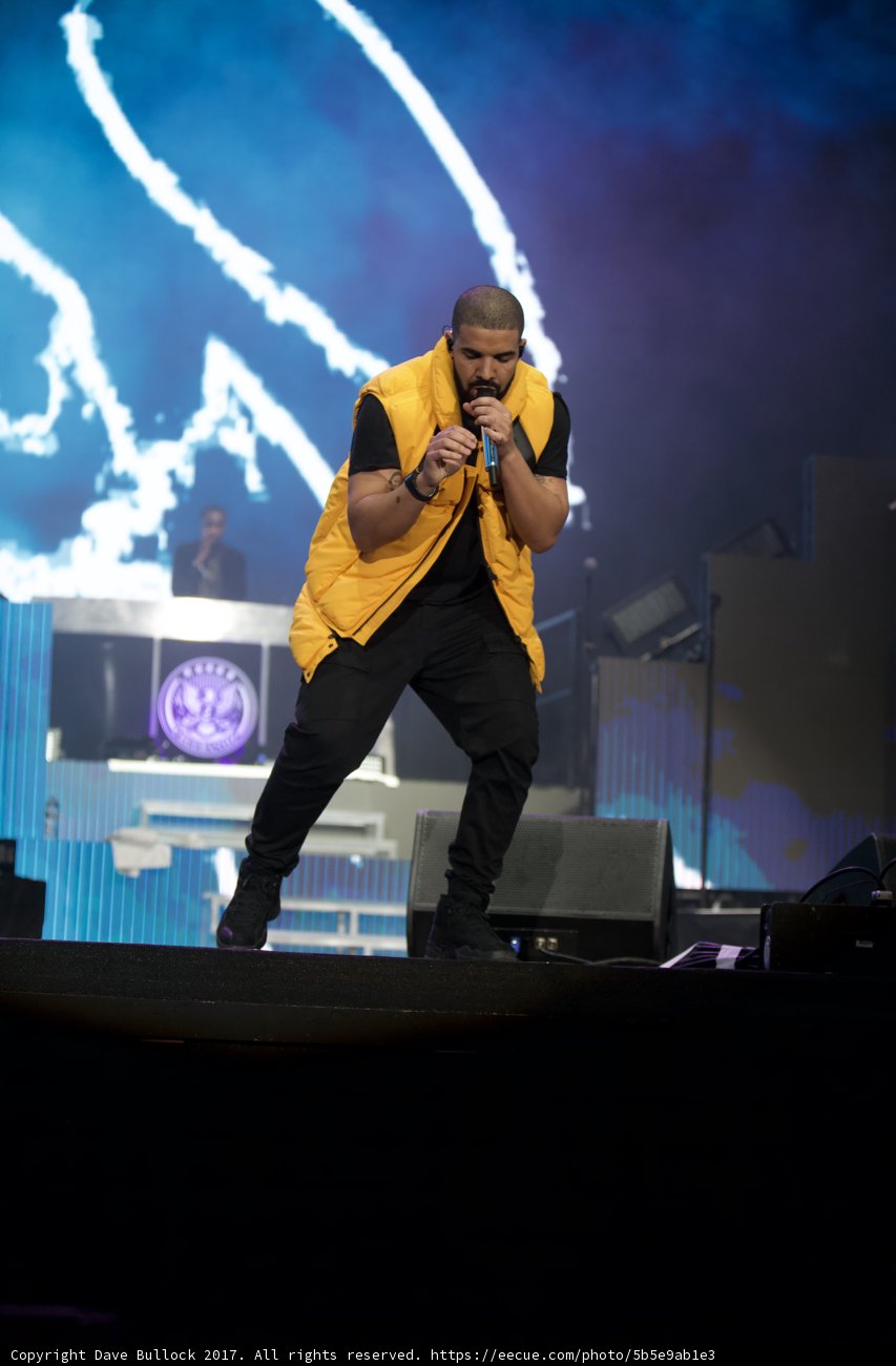 Drake Shines on Stage at the O2 Arena