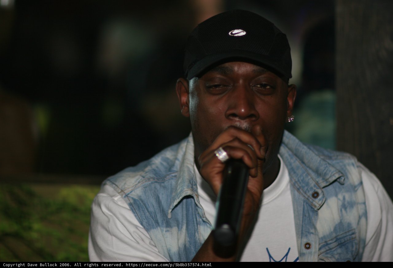 Skibadee Takes the Stage