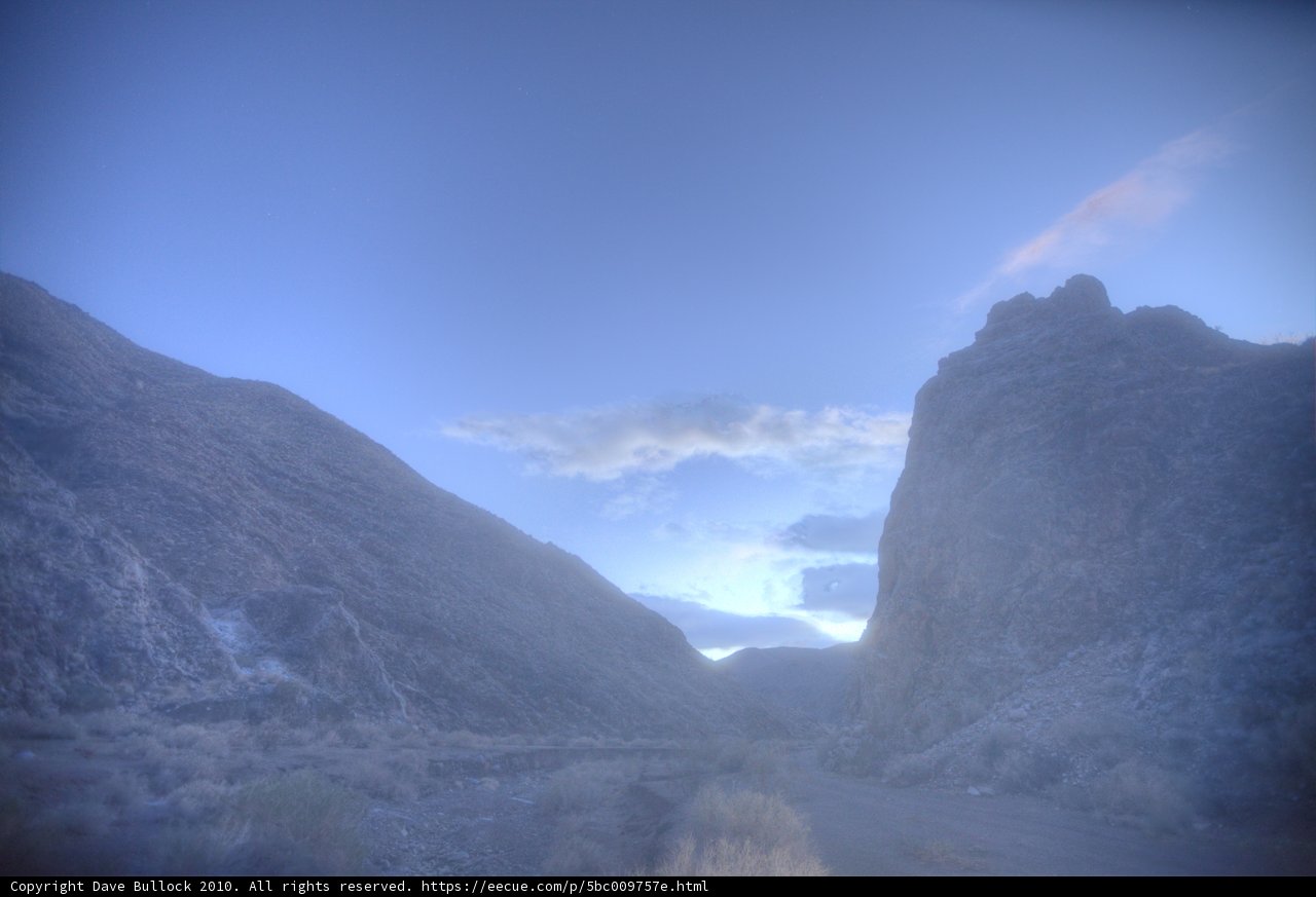 Majestic Mountain Range Road
