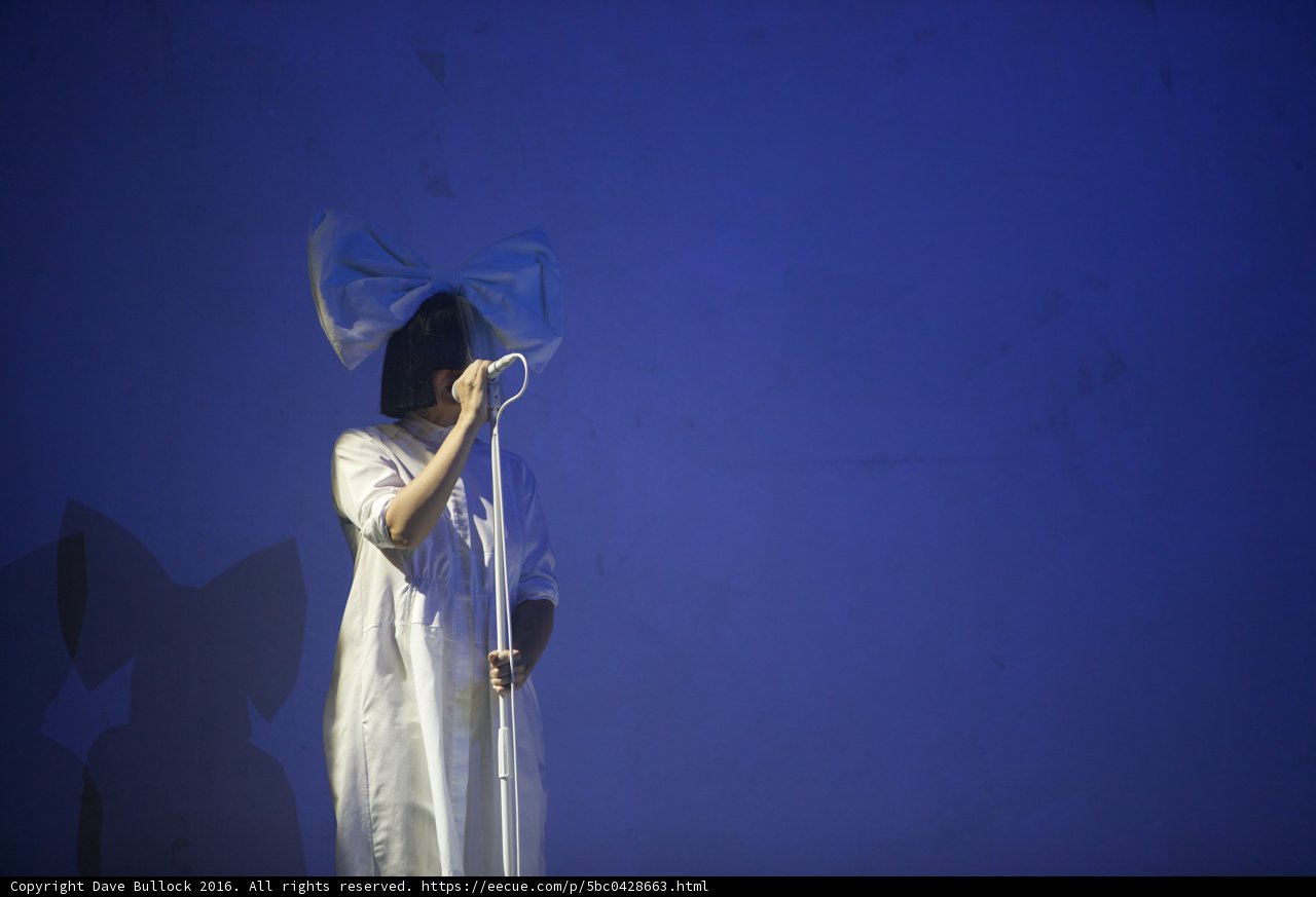 Captivating Solo Performance