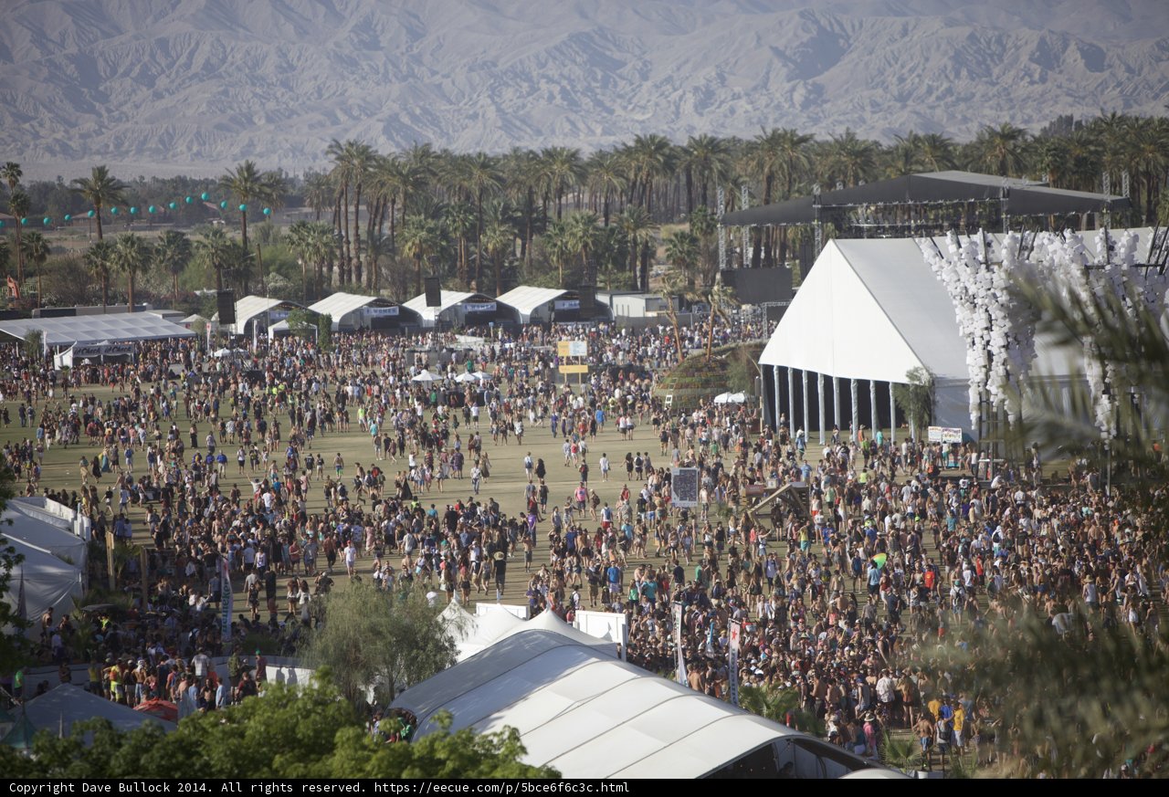 Coachella 2014: The Massive Concert Crowd
