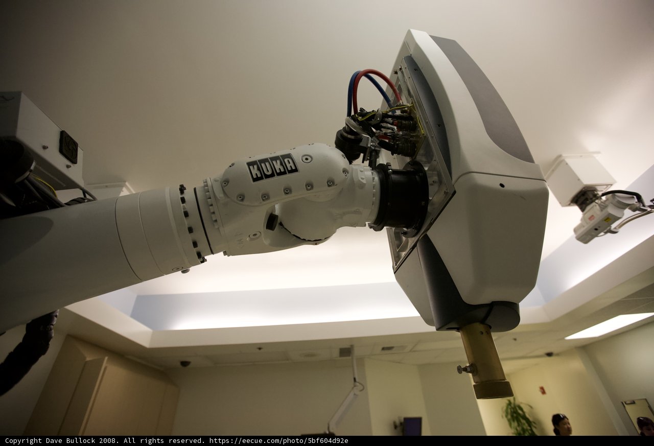 Robotic Arm Lifts Heavy Object at USC Medical Center