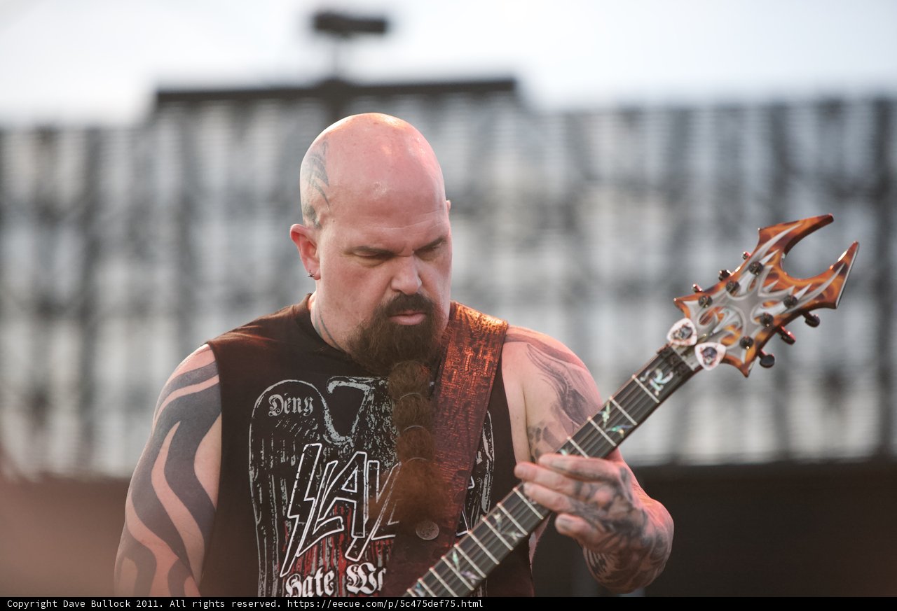 Kerry King Shreds on His Electric Guitar at Big Four Festival