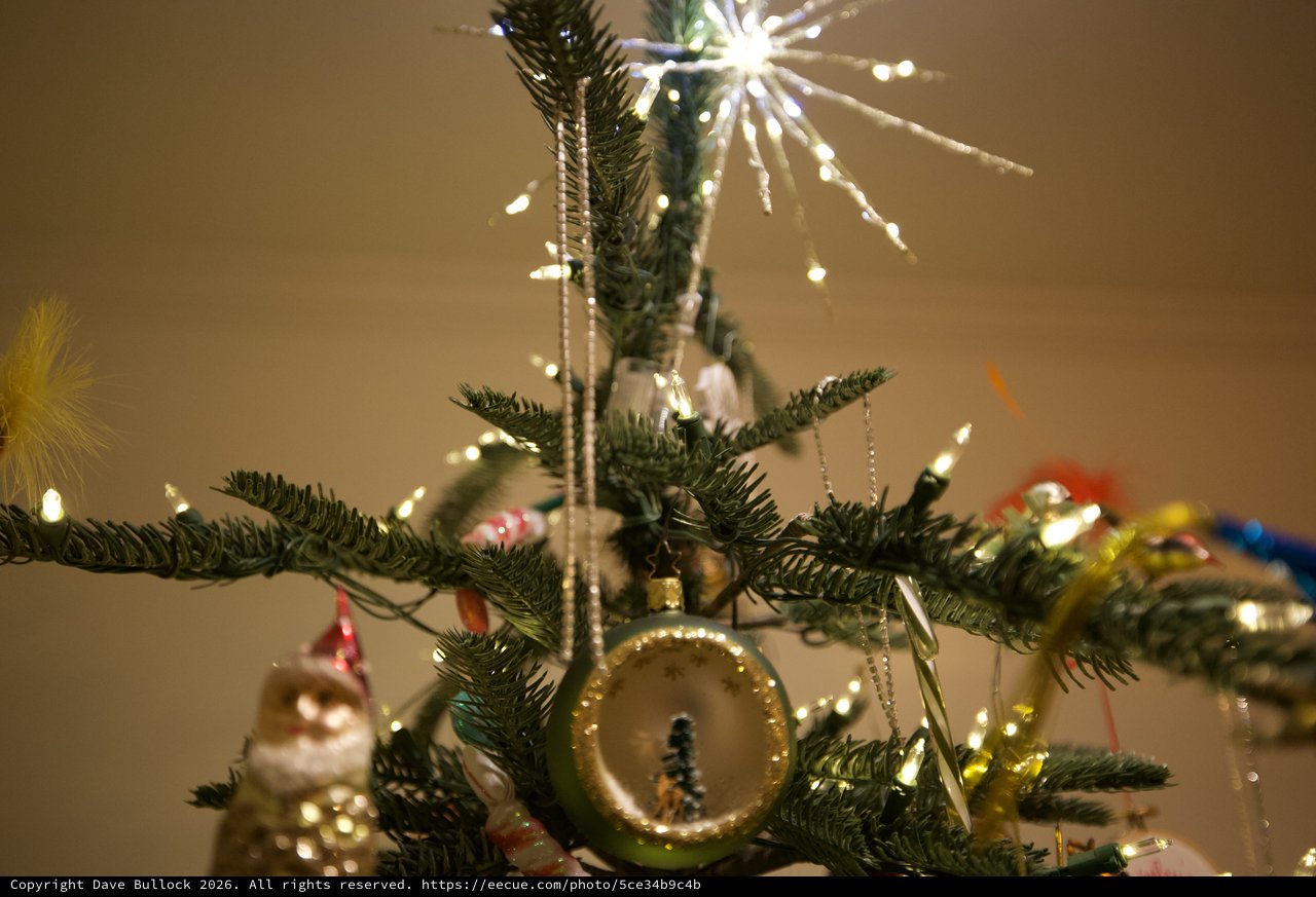 Vintage Christmas Tree Topper with Illuminated Star