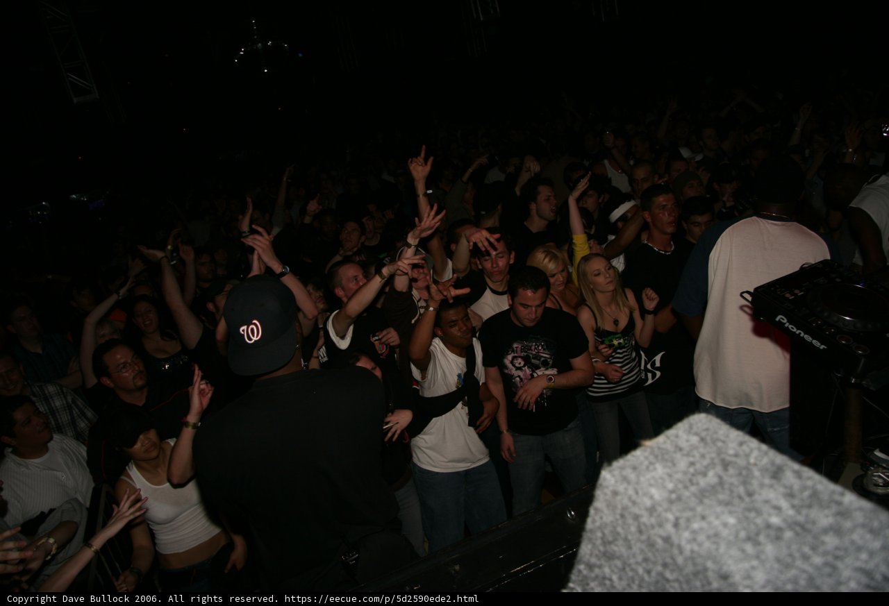 Funktion Viram Party People