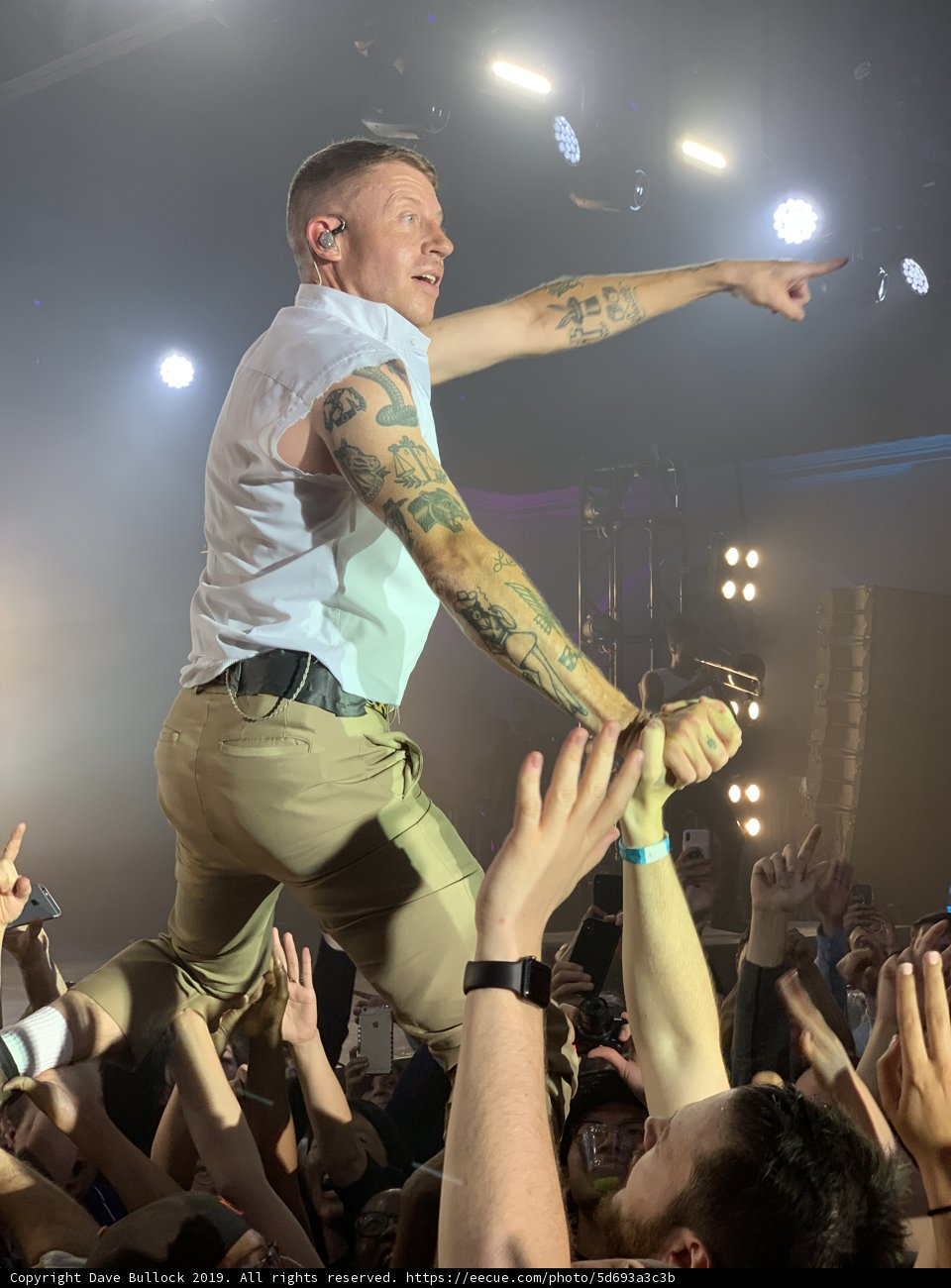 Macklemore Takes the Mic at San Francisco Concert