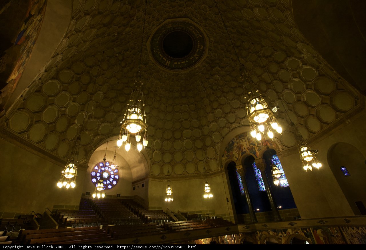Awe-inspiring Interior of Wilshire Temple