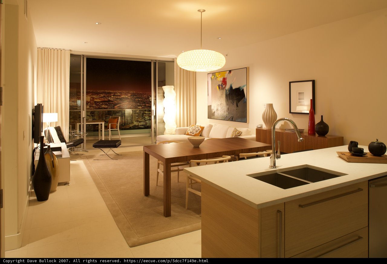 Cozy Kitchen and Dining Room