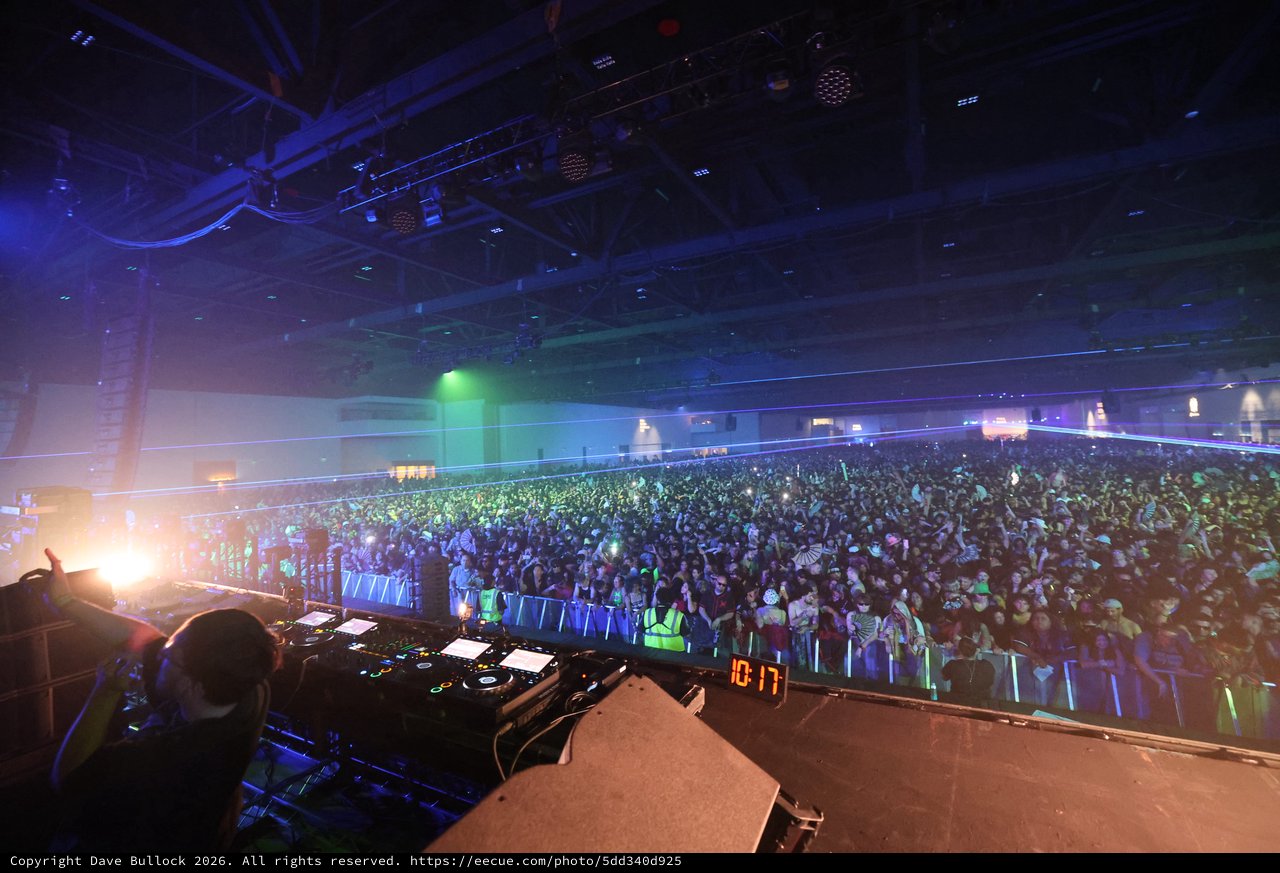DJ Commands Massive Crowd at Wobbleland 2026