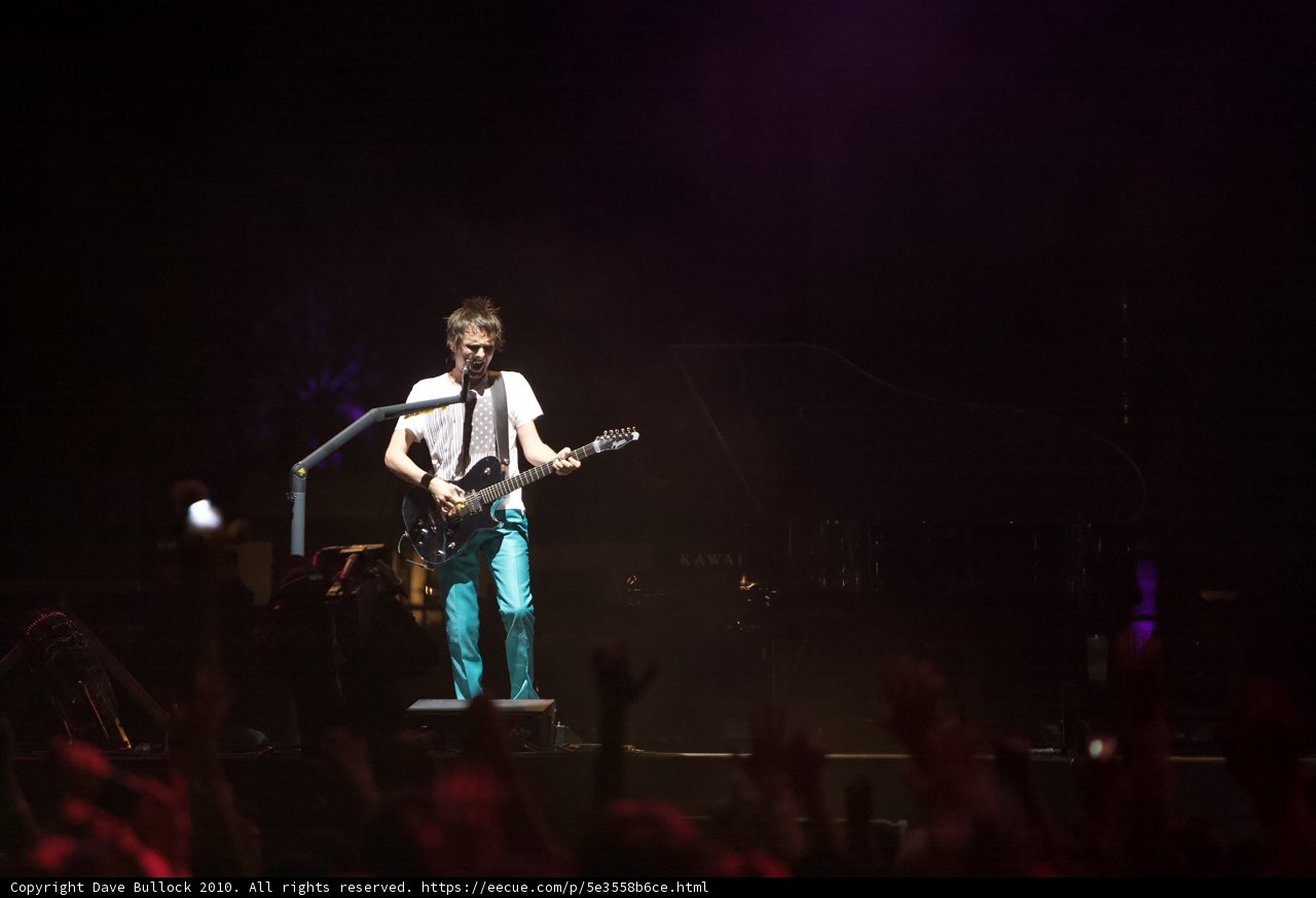 Matthew Bellamy Rocks the Stage at Coachella 2010