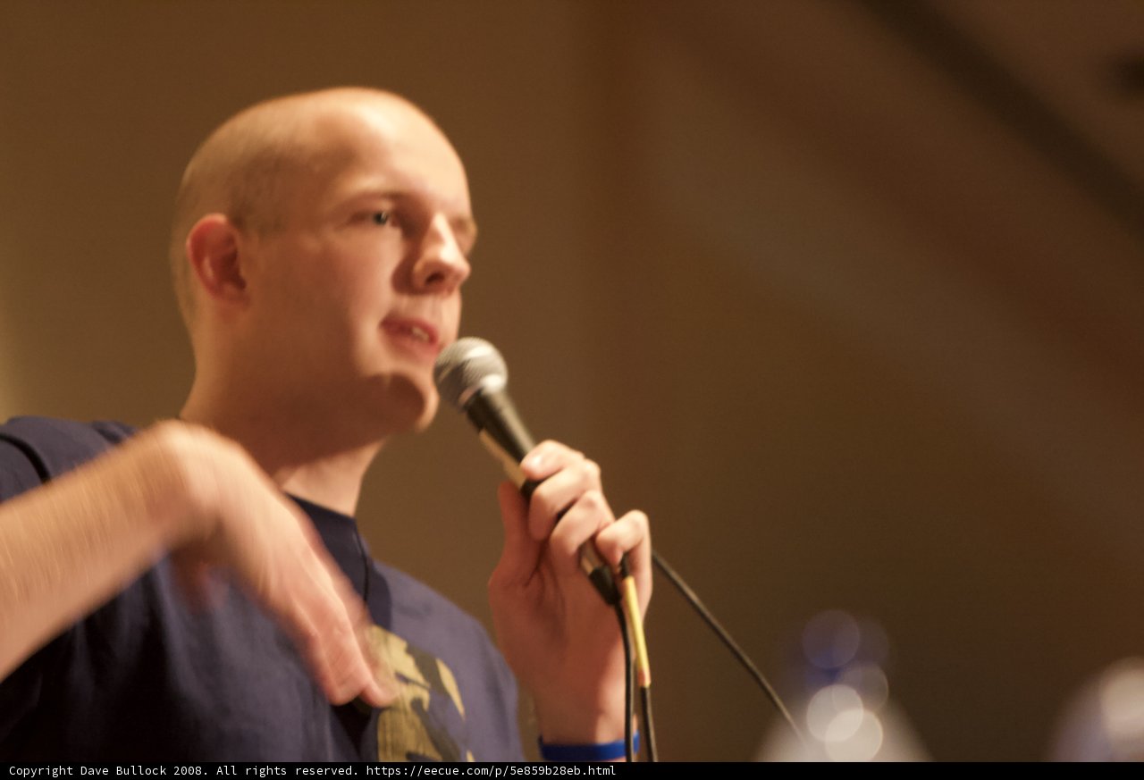 The Entertainer on the Mic