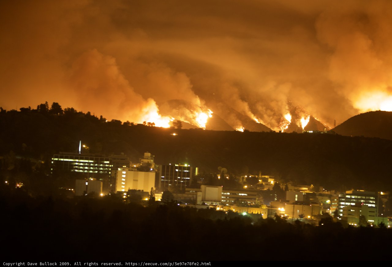 Blaze Engulfs City in Station Fire