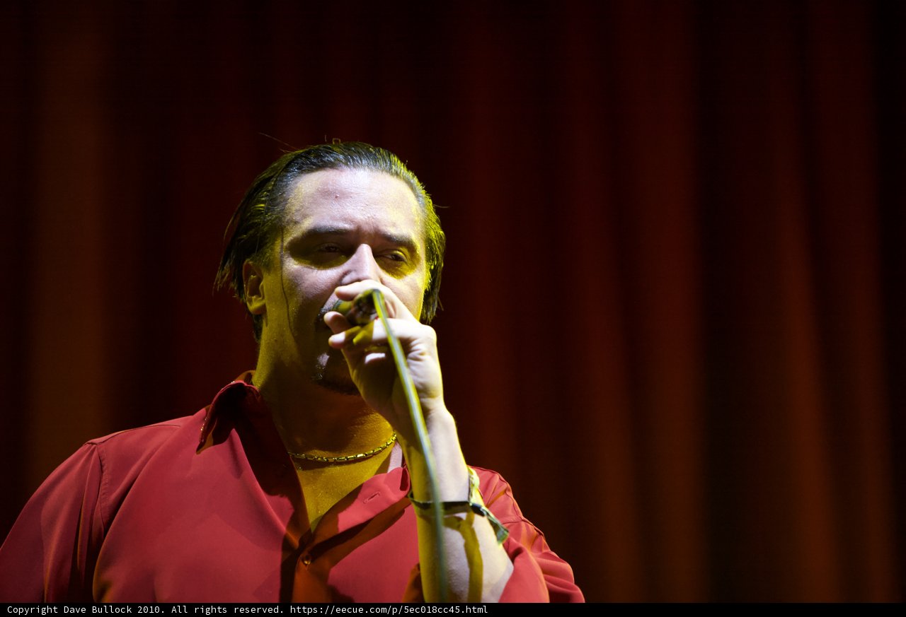 Mike Patton takes Coachella