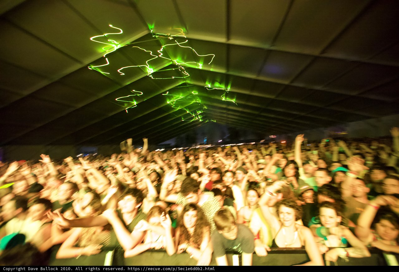 Coachella Crowd Gets Pumped