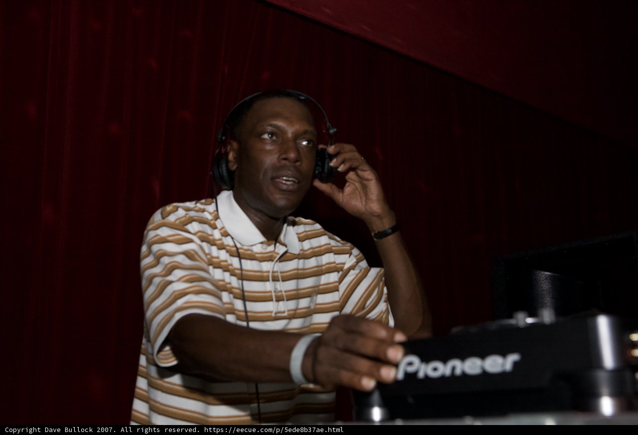 Kenny Ken Spins the Beats