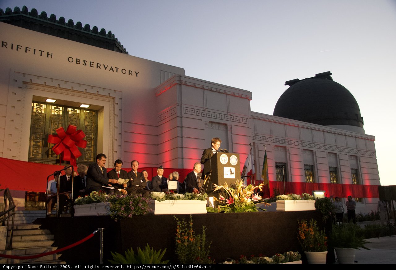 Adam Schiff delivers inspiring speech in front of iconic observatory