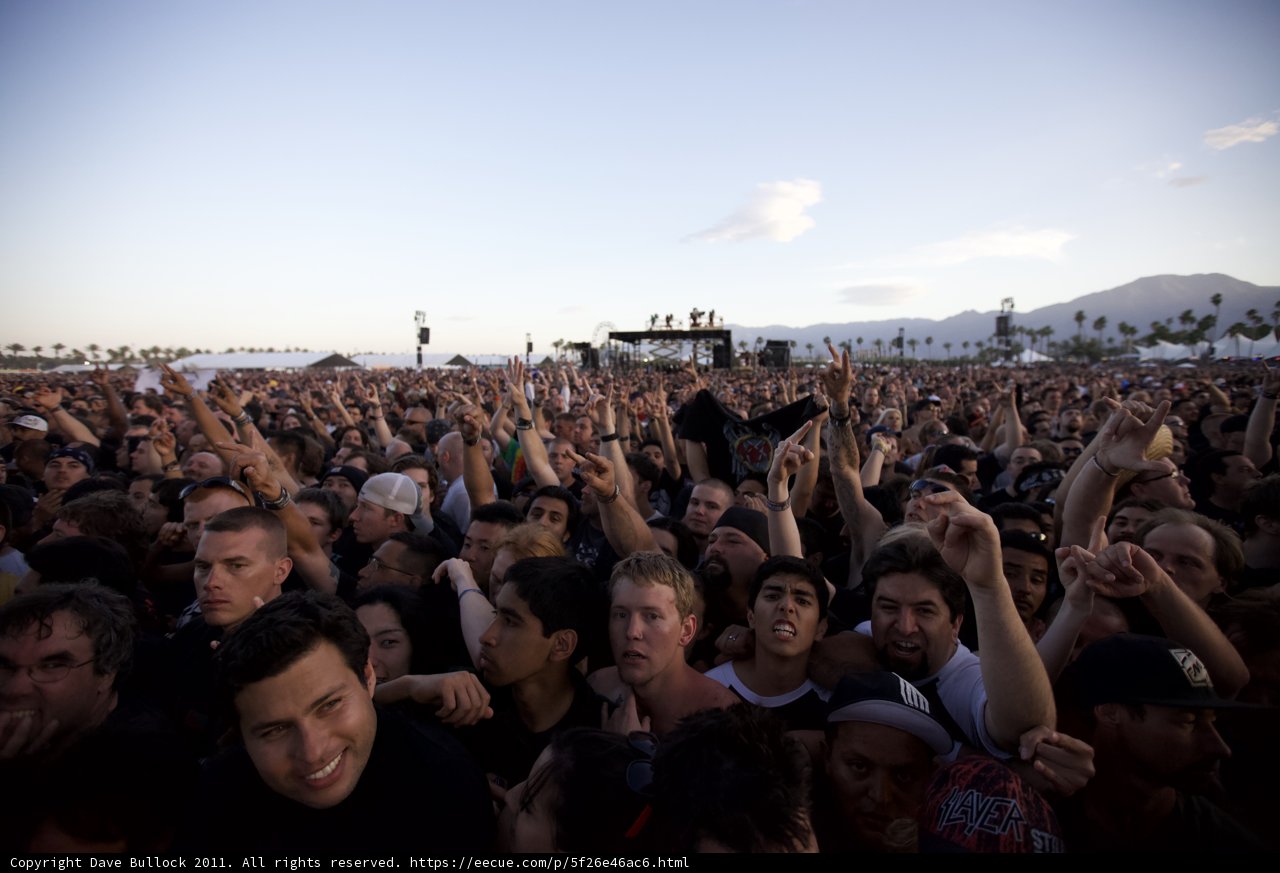 Big Four Festival Crowd Goes Wild