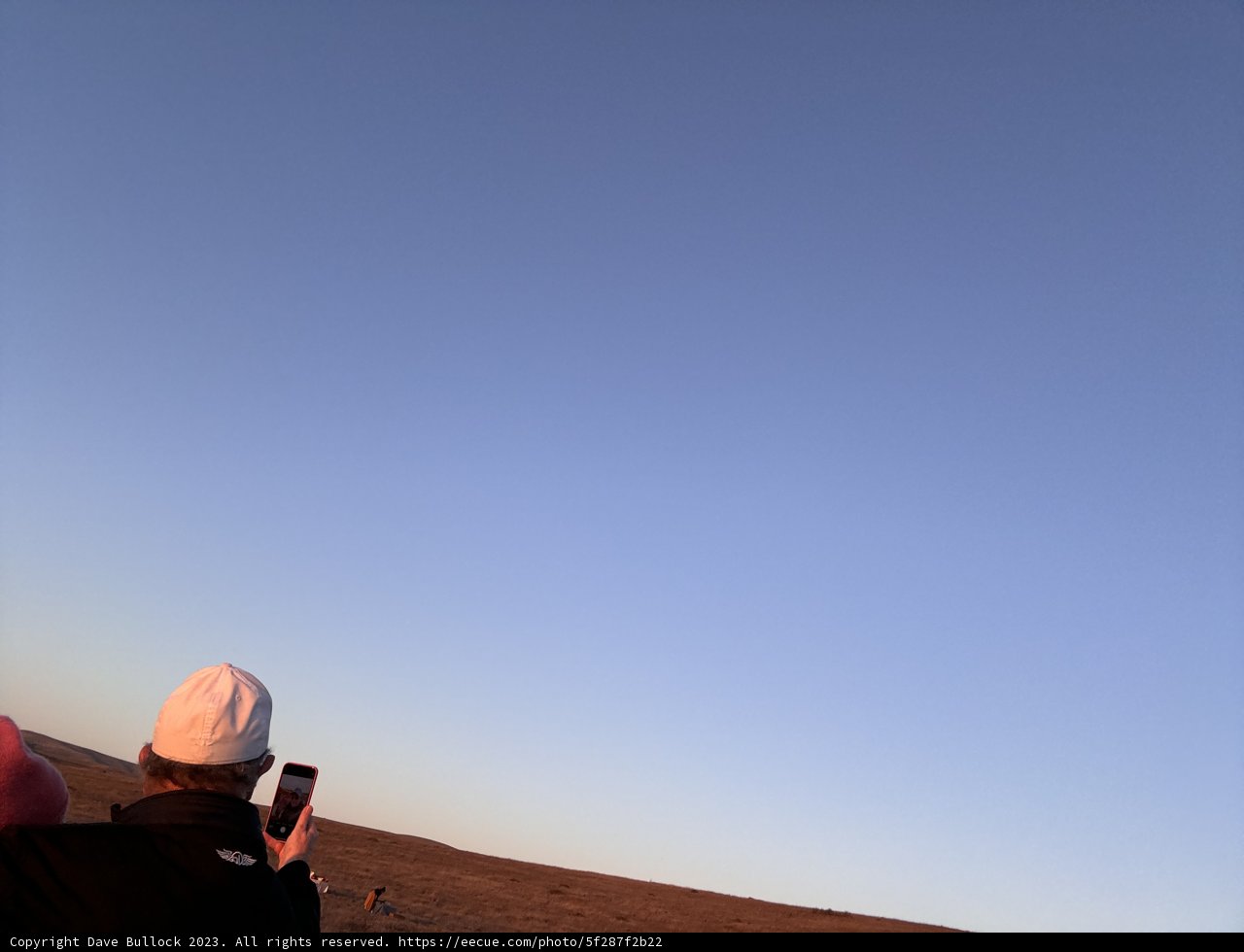 Soaring Dreams in the Desert Skies
