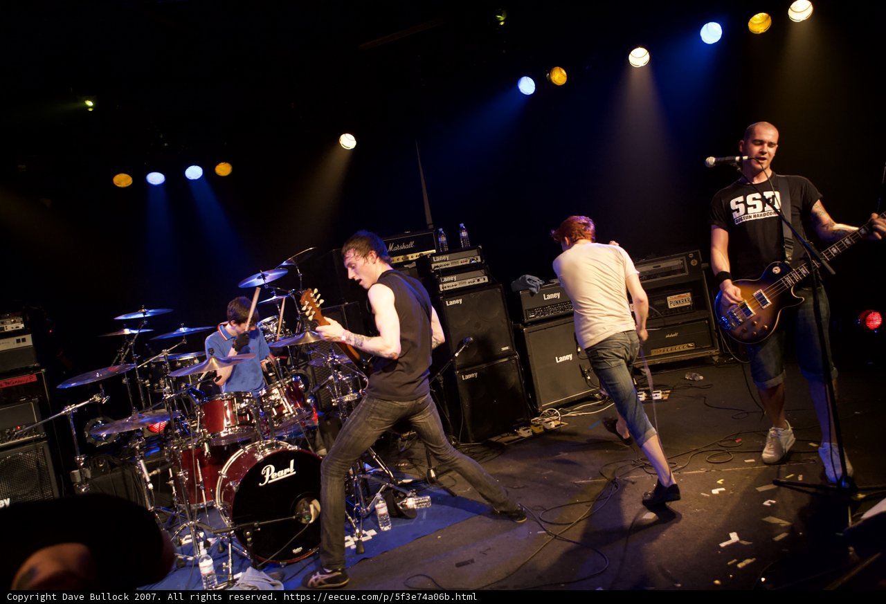 Bad Religion Rocks the House at the Glasshouse