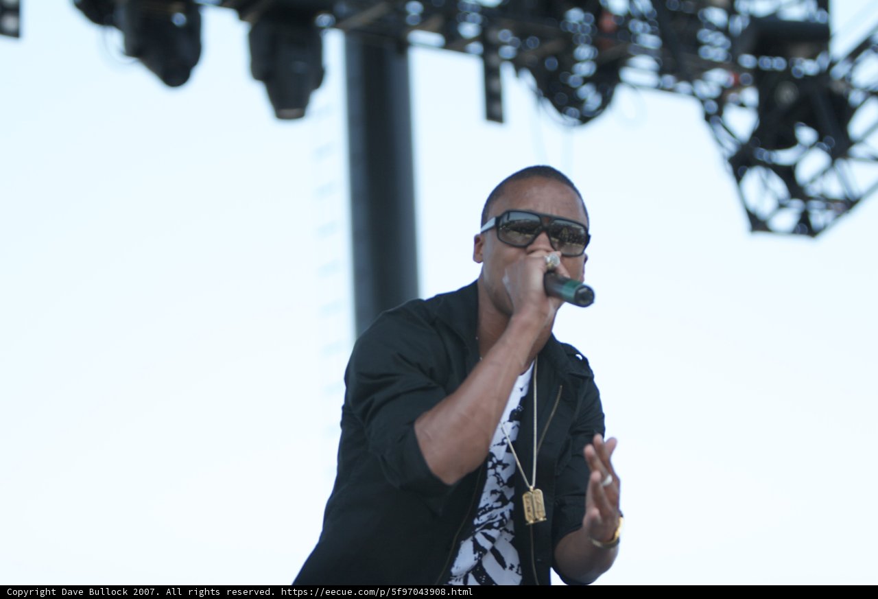 Solo Performance Under The Sun