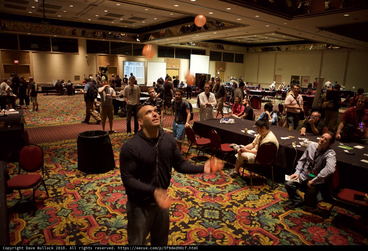 Juggling in the Urban Room