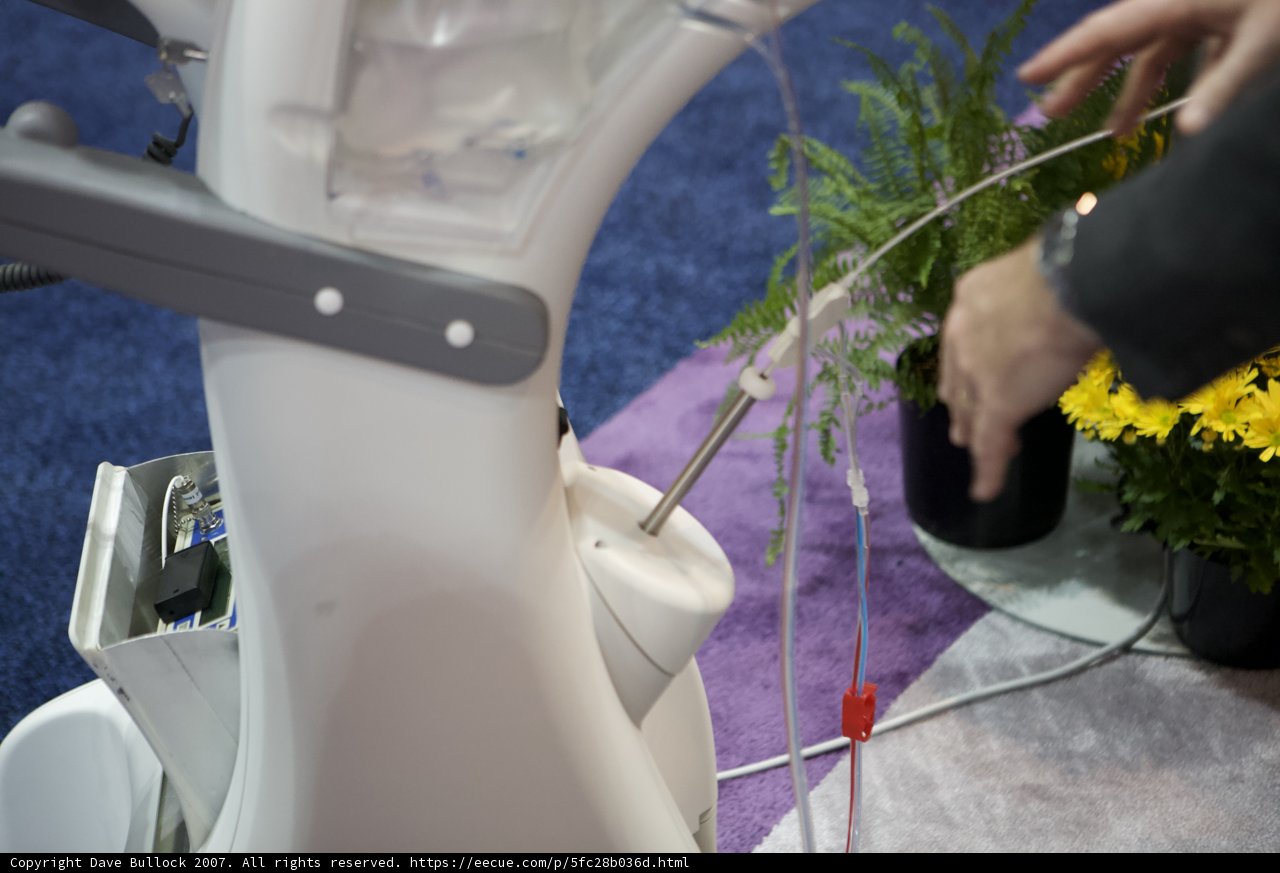 Flower Arranging with New Technology