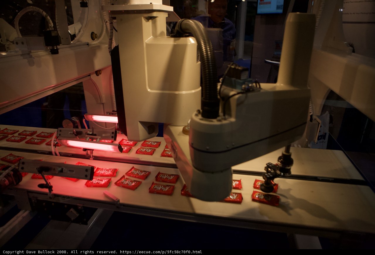 Red Light Manufacturing Machine