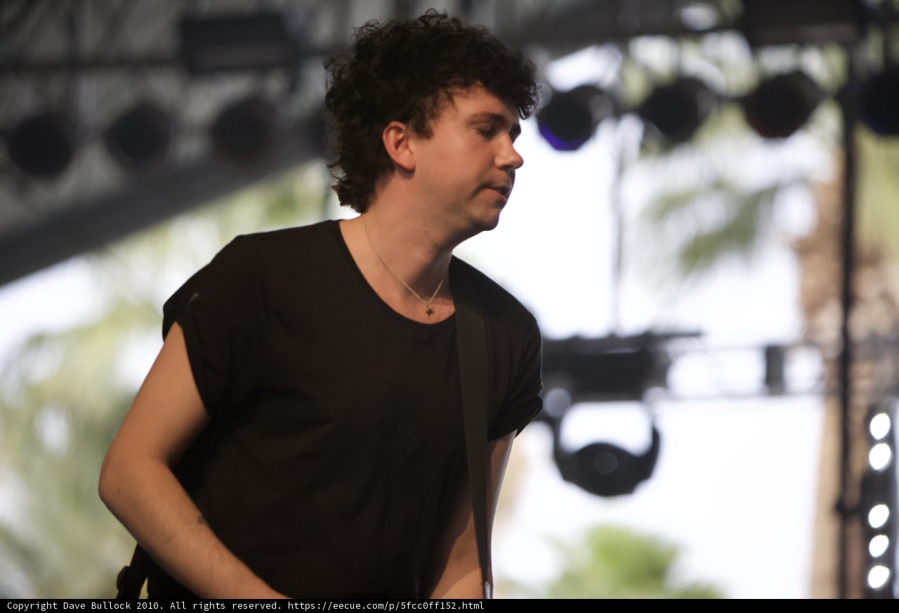 Sune Rose Wagner Rocks the Stage with His Guitar