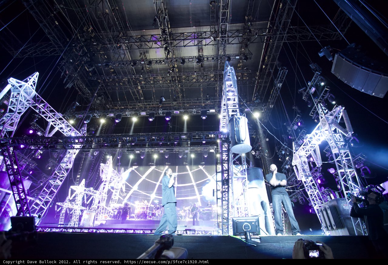 Snoop Dogg Takes the Stage